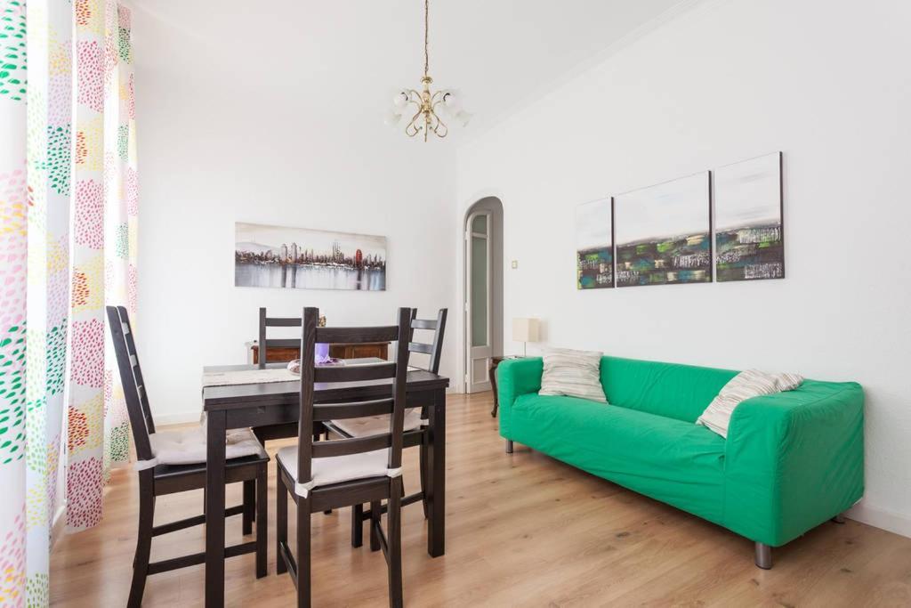 Piso Zona Plaza Espana, Junto A Montjuic, Apartment